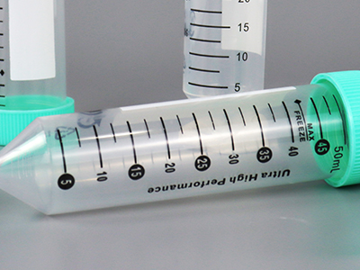 管体表面黑色刻度清晰，方便观察，准确度±2%