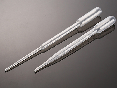 管体半透明、亮白、管壁液体流动性理想，易控性强